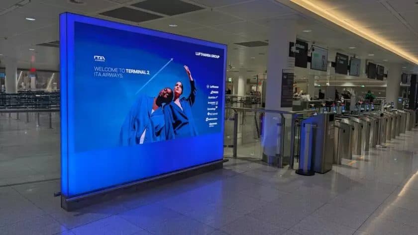 Airport LED screen